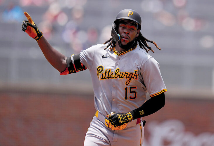 Cruz, Tellez homers help Bucs avoid sweep in Atlanta